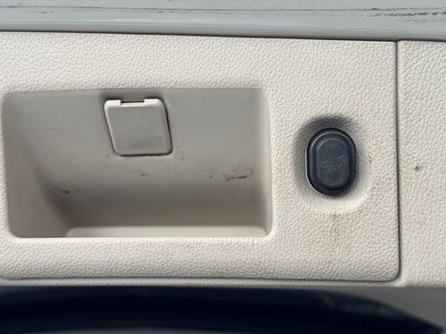 Used 2015 GMC Yukon Denali w/ Touring Package image 18