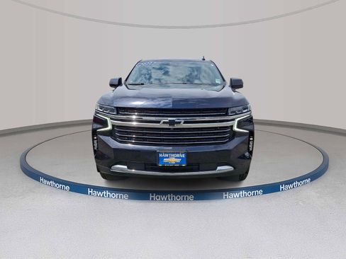 Used 2022 Chevrolet Tahoe LT w/ LT Signature Package AWD/4WD image 2