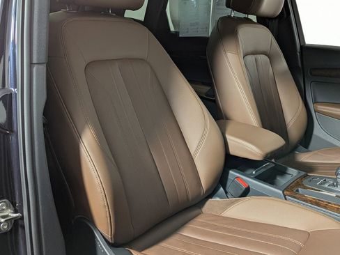 Used 2018 Audi Q5 Prestige w/ Prestige Package image 26