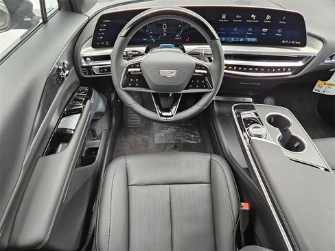 New 2025 Cadillac Lyriq Sport image 13