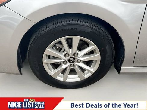 Used 2025 Toyota Camry LE image 30