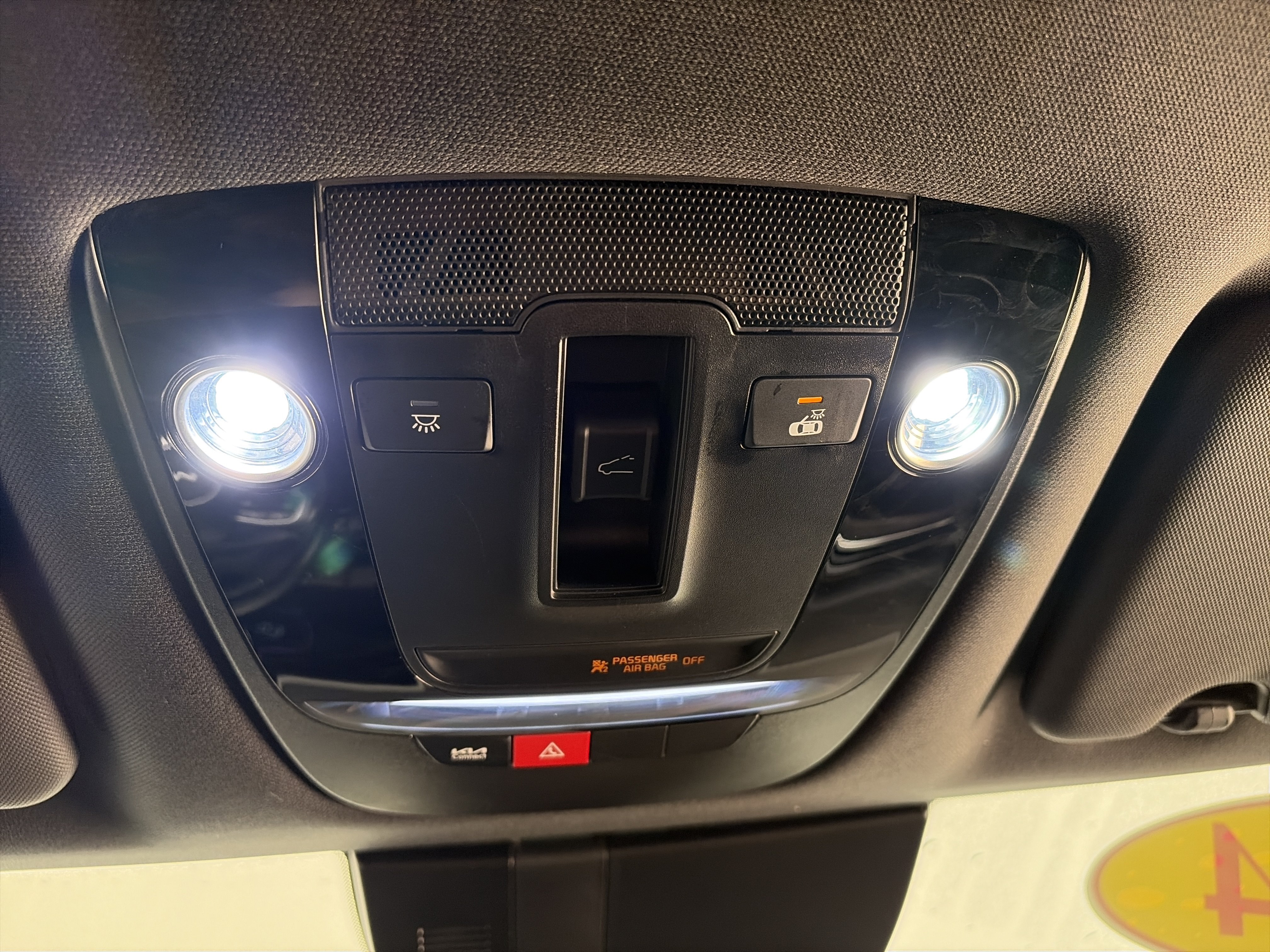 Certified 2024 Kia Sportage X-Line w/ X-Line Premium Package AWD/4WD image 33