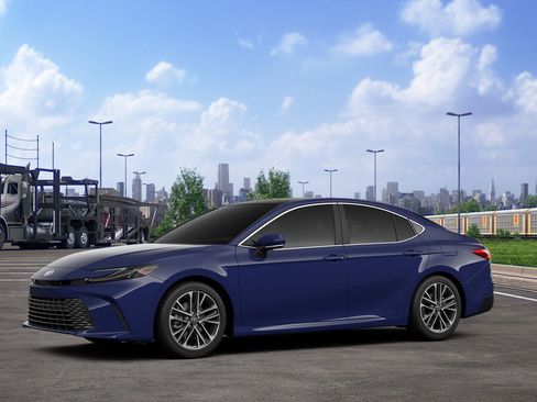 New 2026 Toyota Camry XLE FWD image 2