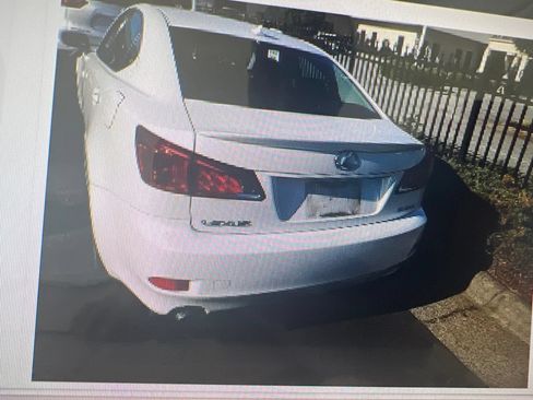Used 2010 Lexus IS 250 RWD image 7