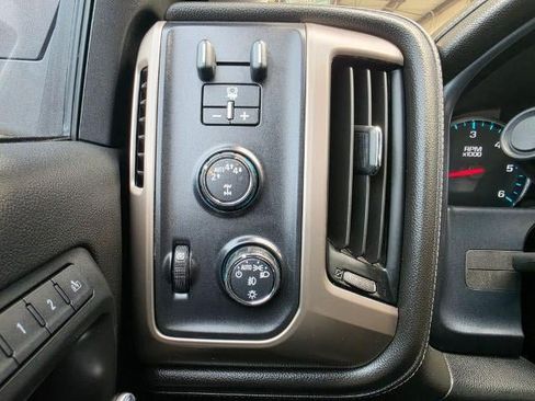Used 2018 GMC Sierra 1500 Denali w/ Denali Ultimate Package AWD/4WD image 28