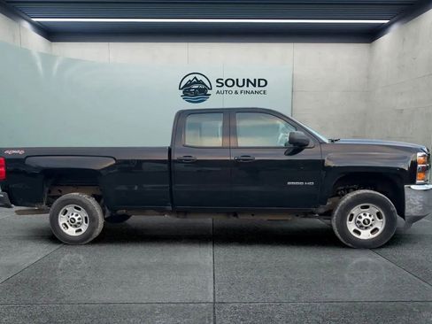 Used 2017 Chevrolet Silverado 2500 W/T image 6