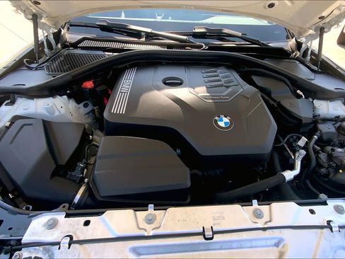 Used 2023 BMW 330i Sedan w/ Convenience Package image 31