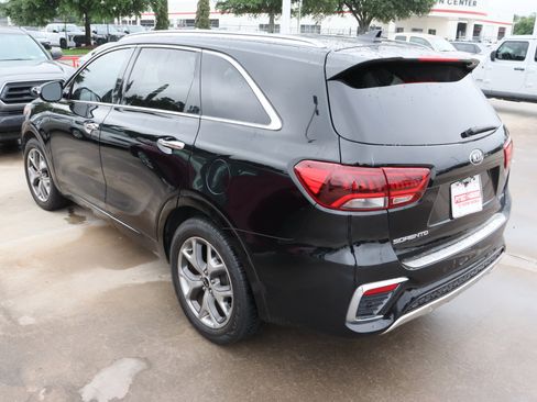 Used 2019 Kia Sorento SX FWD image 5