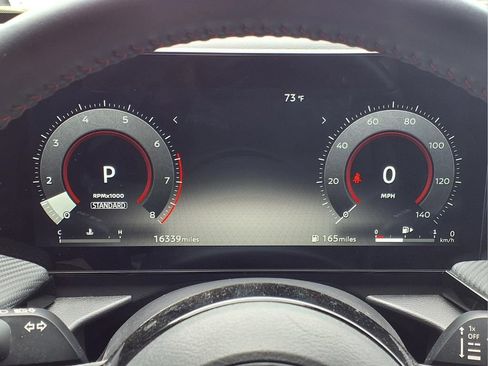 Used 2025 Nissan Kicks SR FWD image 18
