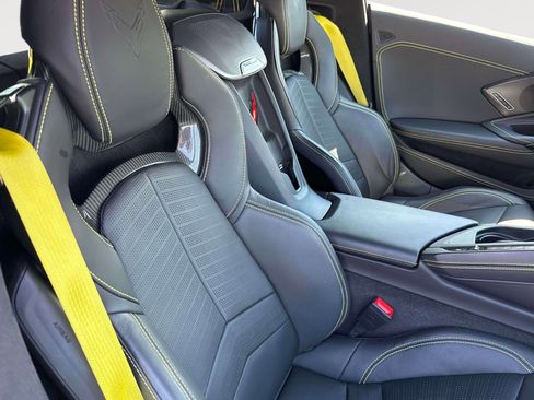 Used 2023 Chevrolet Corvette Stingray Premium Cpe w/ Stealth Interior Trim Package RWD image 30