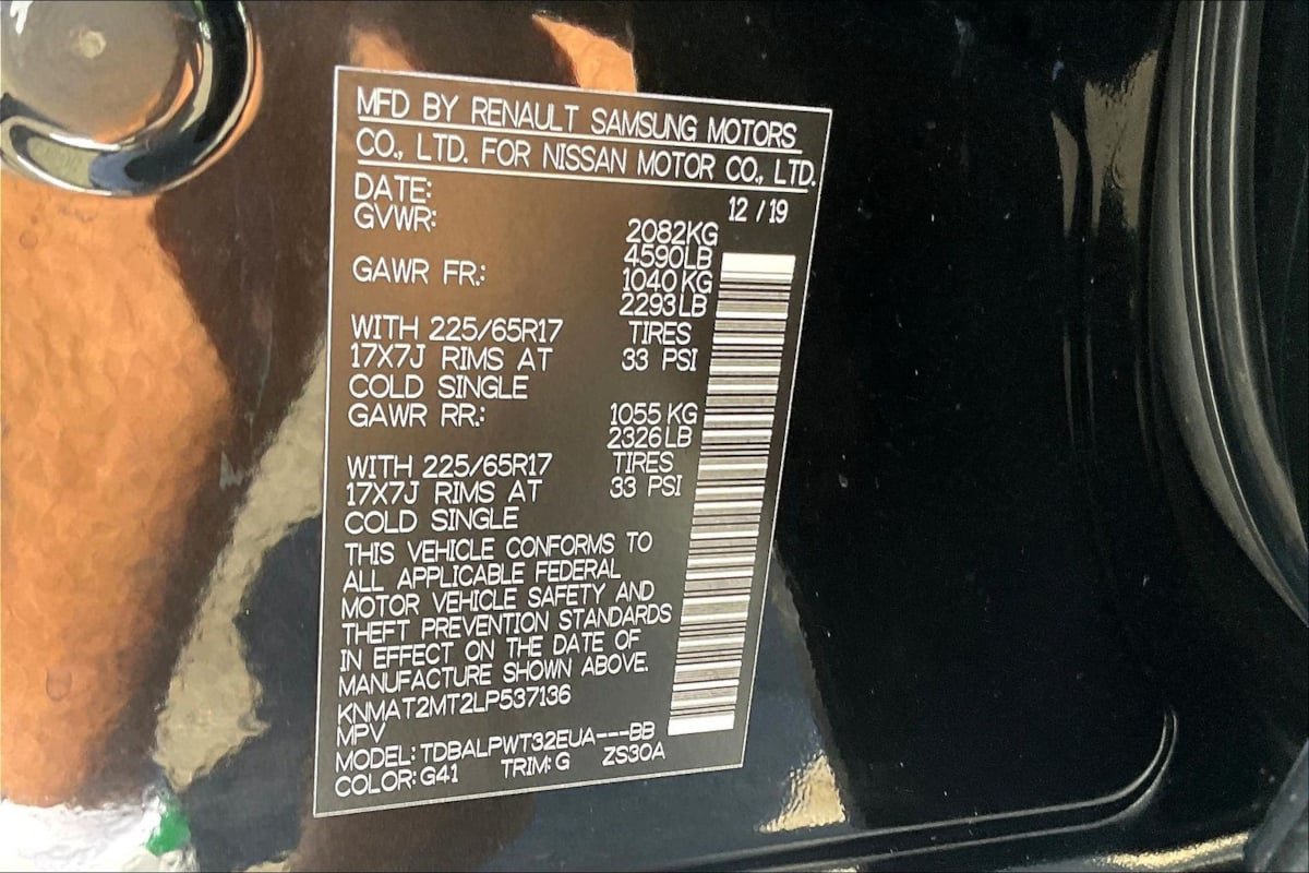 Used 2020 Nissan Rogue S FWD image 18