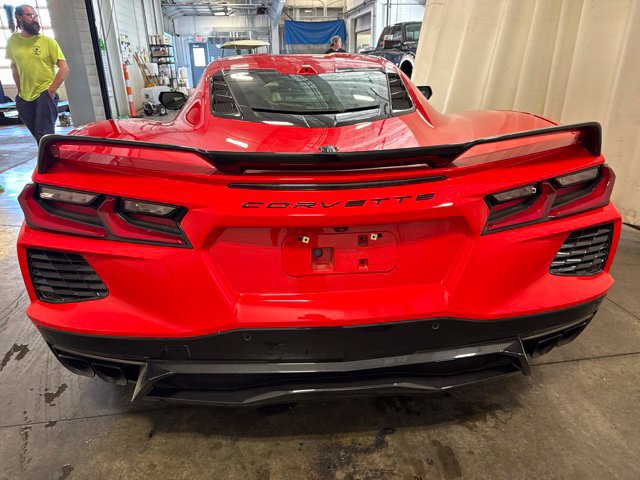 Used 2024 Chevrolet Corvette Stingray Premium Cpe w/ Z51 Performance Package RWD image 5
