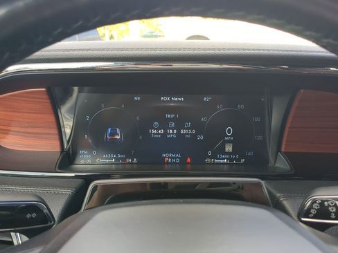 Used 2024 Lincoln Navigator Reserve image 29