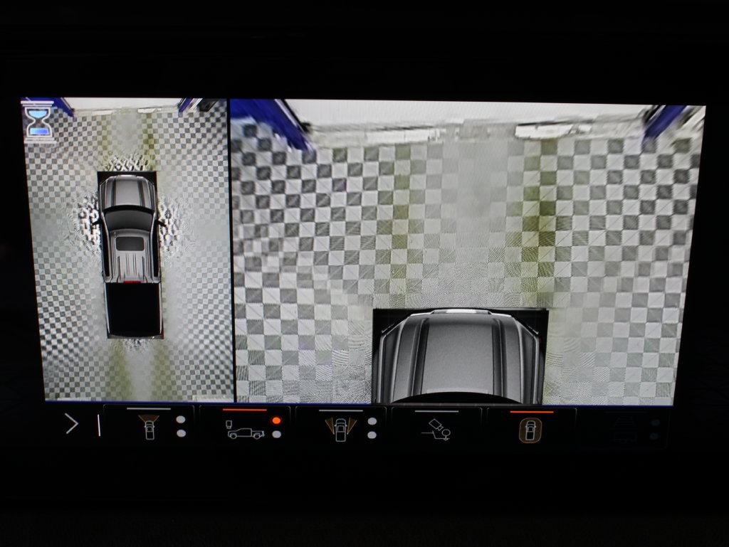 Used 2024 GMC Sierra 1500 AT4 w/ Technology Package AWD/4WD image 25
