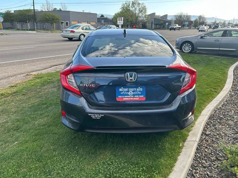 Used 2016 Honda Civic EX-T image 7