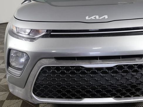 Used 2022 Kia Soul LX FWD image 24