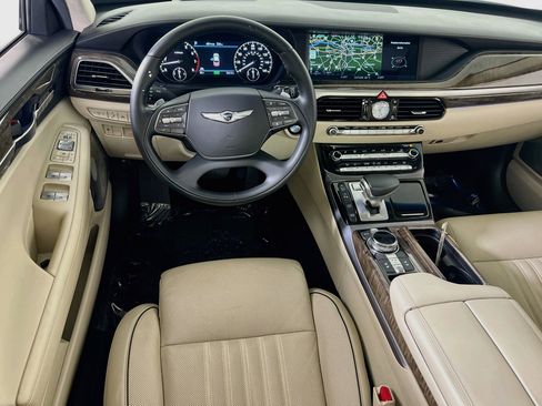 Used 2019 Genesis G90 3.3T Premium RWD image 23