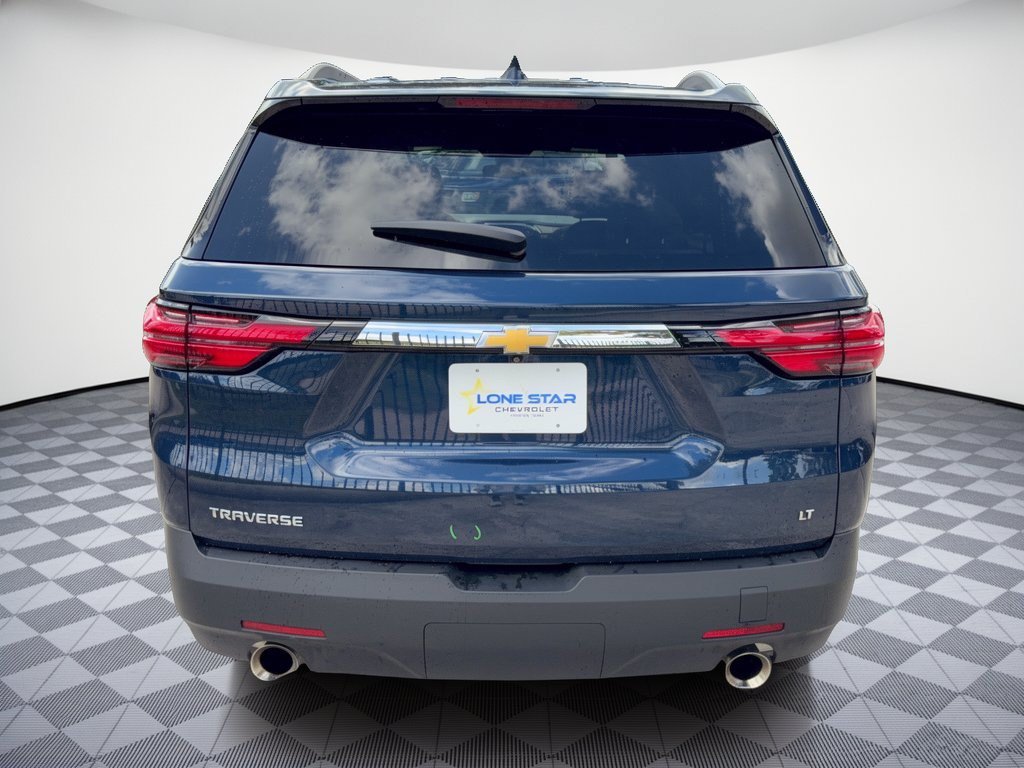 Certified 2023 Chevrolet Traverse LT FWD image 11