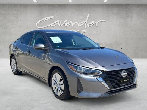 Certified 2025 Nissan Sentra S FWD image 2