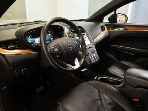 Used 2017 Lincoln MKC Reserve w/ Lincoln MKC Climate Package image 7