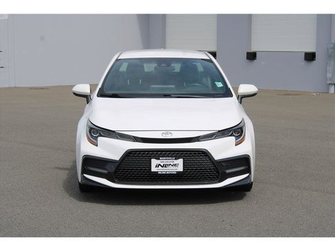 Used 2020 Toyota Corolla SE image 5