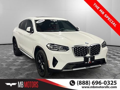 Used 2022 BMW X4 xDrive30i AWD/4WD image 1