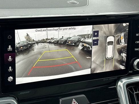 Used 2023 Kia Sorento SX Prestige image 19