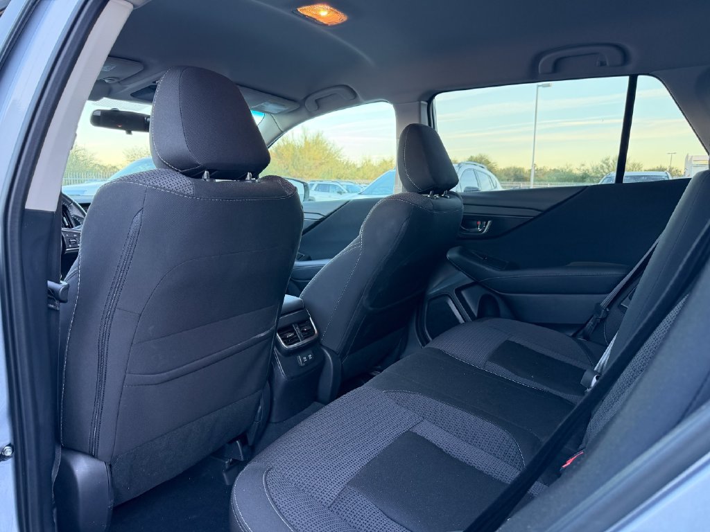 Used 2022 Subaru Outback Premium AWD/4WD image 6
