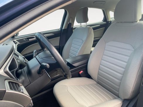 Used 2018 Ford Fusion S FWD image 11