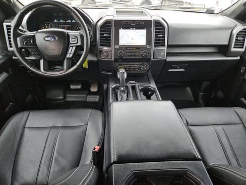 Used 2018 Ford F150 XLT w/ Equipment Group 302A Luxury AWD/4WD image 12