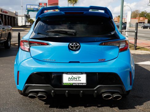 Used 2019 Toyota Corolla XSE image 12