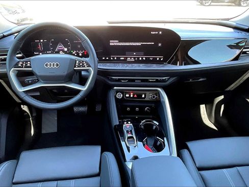 New 2025 Audi Q5 Premium Plus image 5
