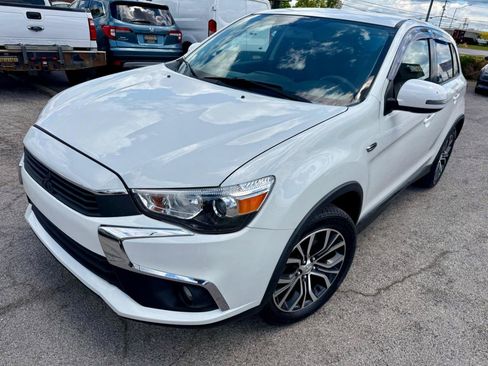 Used 2019 Mitsubishi Outlander Sport ES FWD image 3