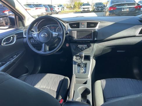 Used 2019 Nissan Sentra SV image 15