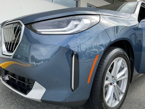 Certified 2025 BMW X3 xDrive30i w/ Premium Package image 26