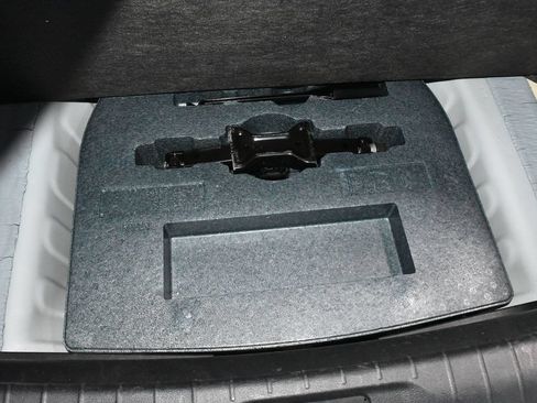 Certified 2024 Nissan Altima 2.5 SR FWD image 28
