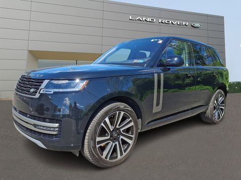 Used 2023 Land Rover Range Rover SE AWD/4WD image 1