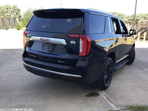 Used 2022 GMC Yukon SLT w/ SLT Premium Package RWD image 5