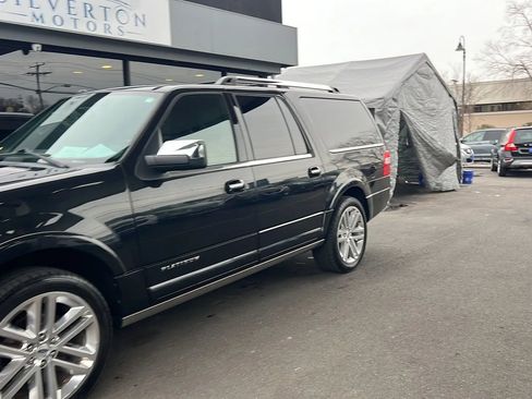 Used 2015 Ford Expedition EL Platinum image 3