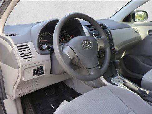 Used 2010 Toyota Corolla LE FWD image 10