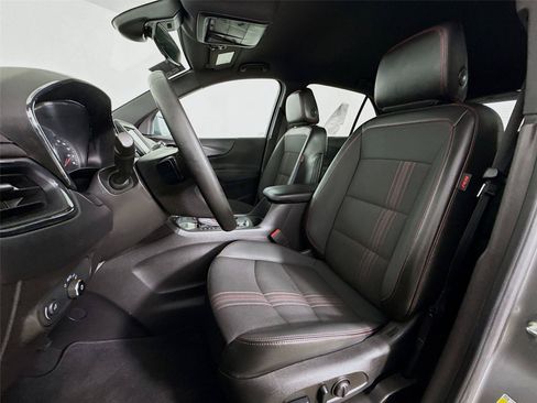 Used 2023 Chevrolet Equinox RS AWD/4WD image 21