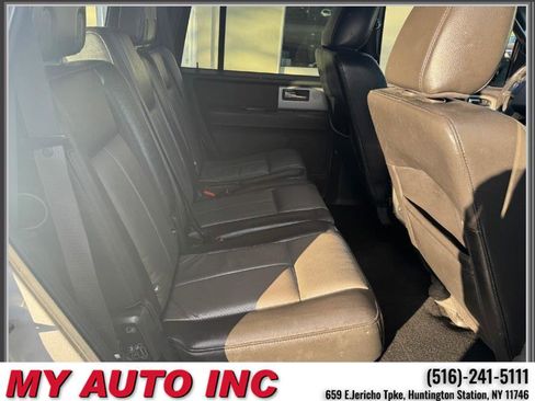 Used 2011 Ford Expedition XLT w/ 203A Rapid Spec Order Code image 29