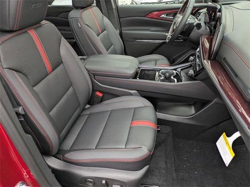 New 2026 Chevrolet Traverse RS w/ LPO, Floor Liner Package image 30