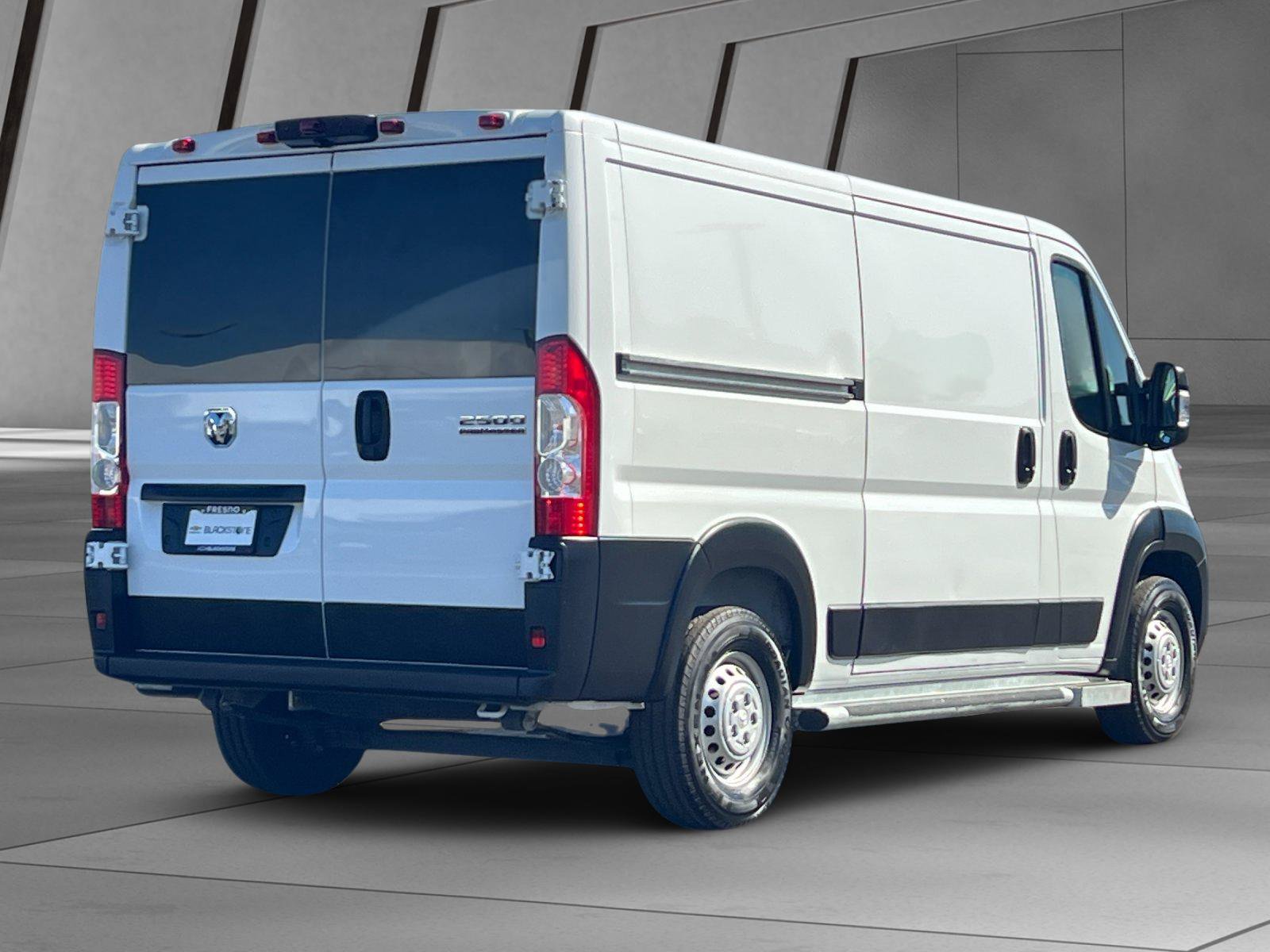 Used 2025 RAM ProMaster 2500 w/ U-Haul Equipment Group FWD image 4