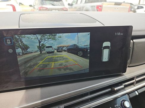 Used 2025 Hyundai Santa Fe SEL FWD image 22