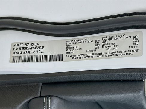 Used 2022 Jeep Grand Cherokee L Limited image 12