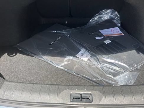 New 2026 Nissan Sentra SR w/ Floor Mat Package FWD image 20