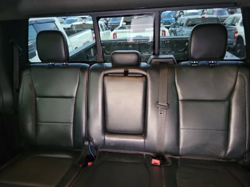 Used 2019 Ford F250 Lariat w/ Lariat Ultimate Package AWD/4WD image 12