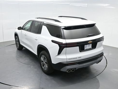Used 2025 Chevrolet Traverse LT AWD/4WD image 51