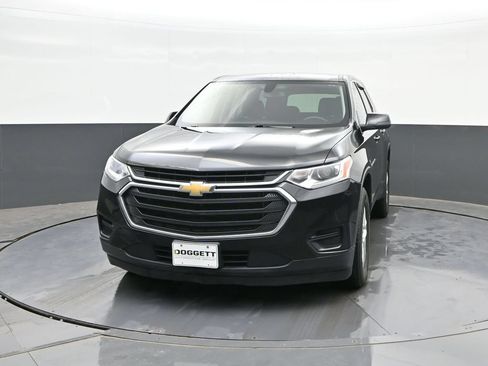 Used 2021 Chevrolet Traverse LS FWD image 26